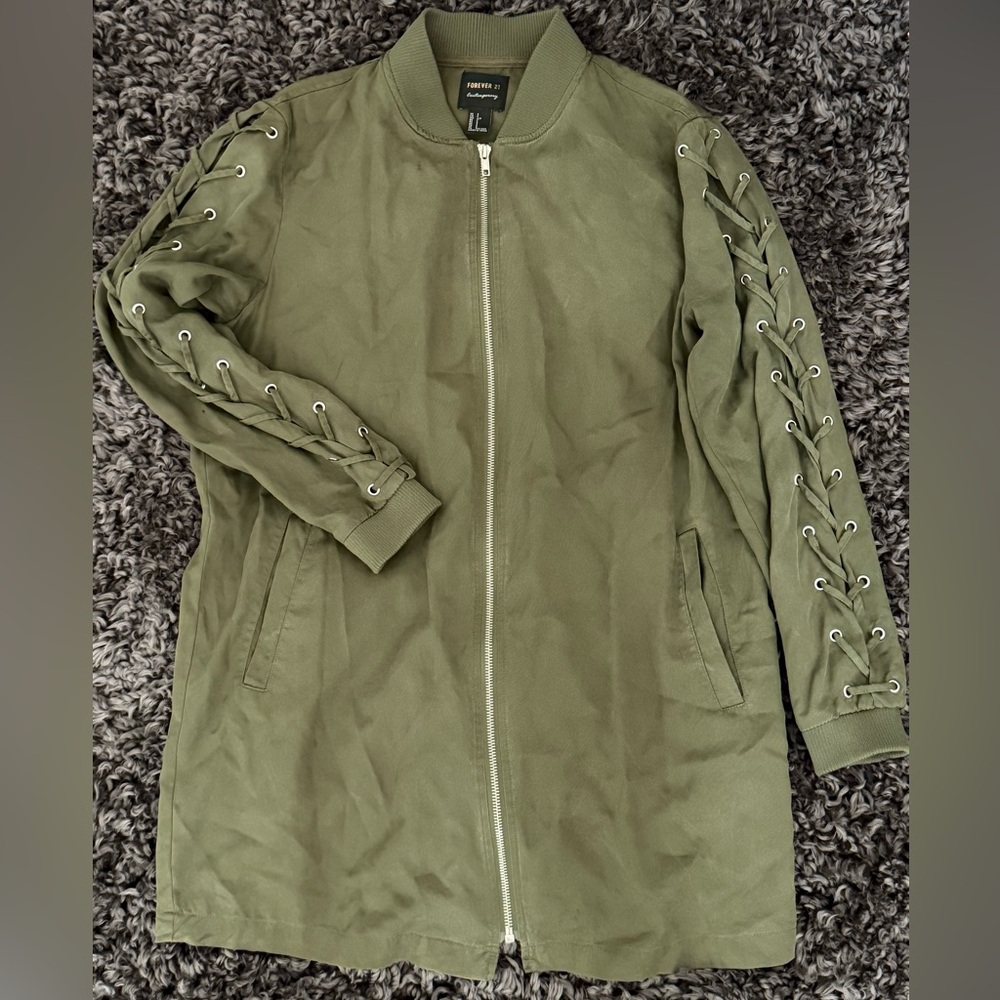 Olive Green Lace-Up Sleeve Jacket